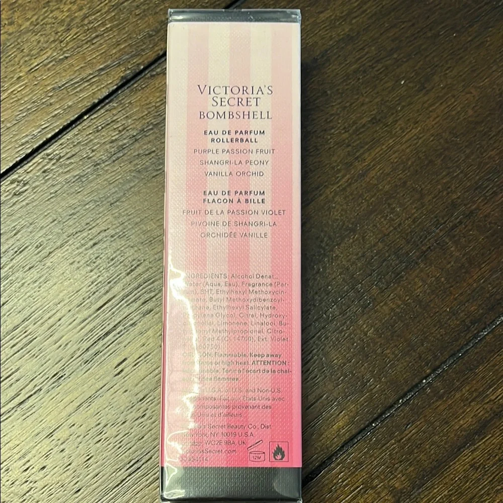 Victoria's Secret Pink Eau de Parfum Rollerball - Picture 3 of 5